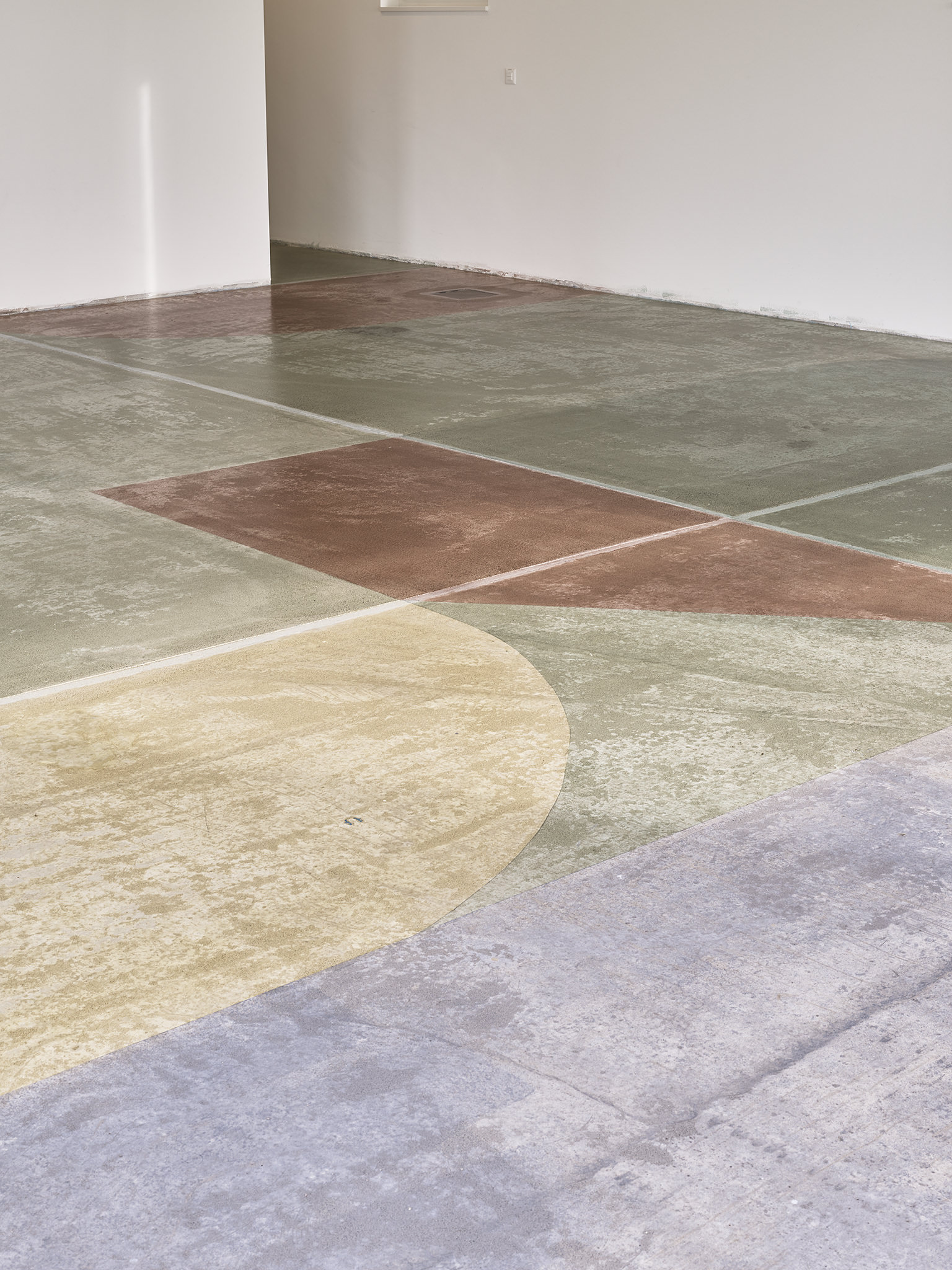 E18689 Alpa 079231 SCREEN